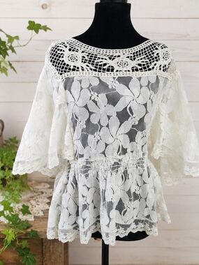 Endless Design Medium Lace Top Ivory Sheer Mesh Crochet Boho Peasant Cottagecore